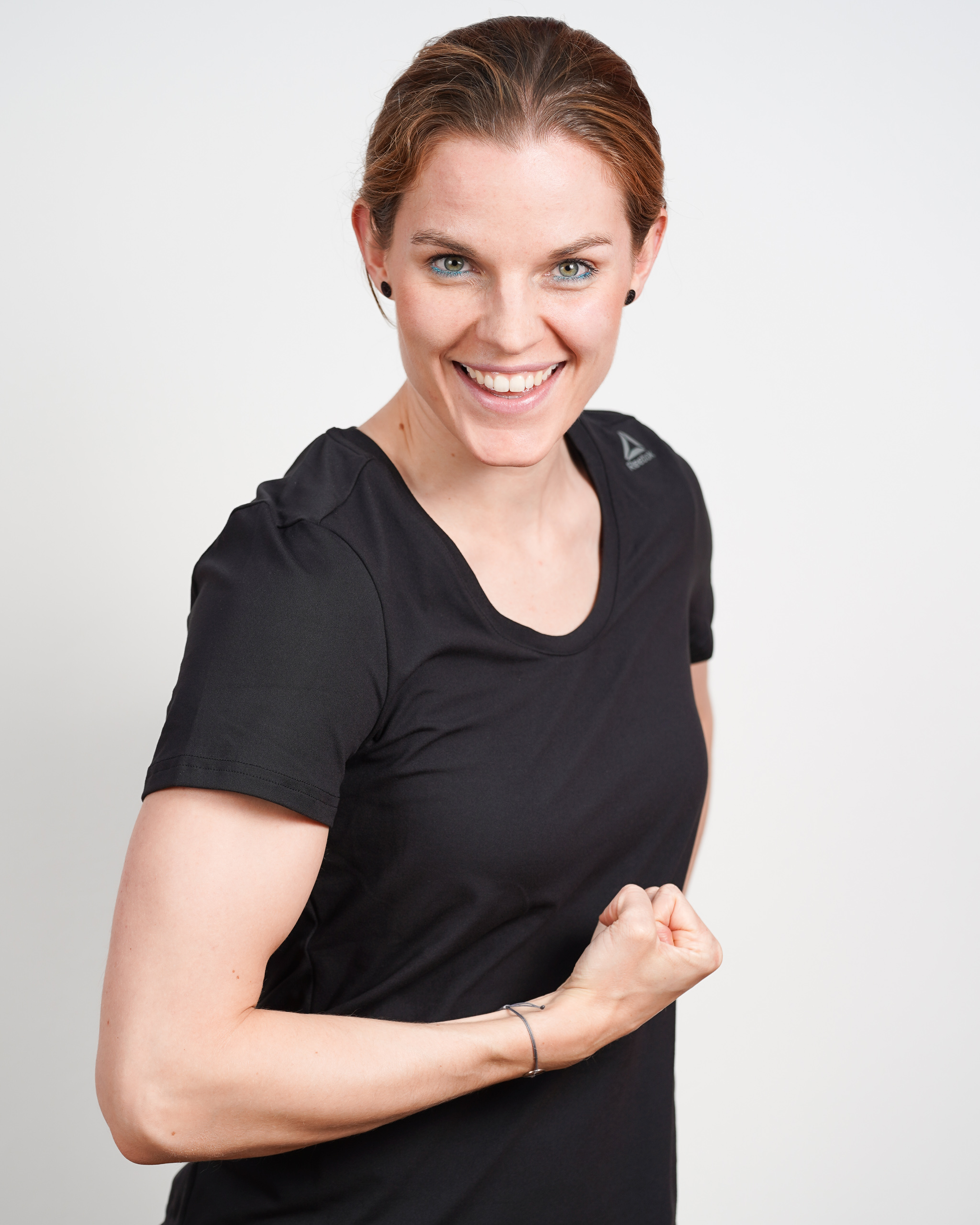 PCo-2019-05-22_Turnhalle_Mitarbeiter_0529_Leonie